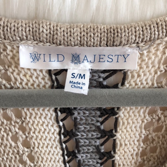 Sweater with fringe - Picture 3 of 5